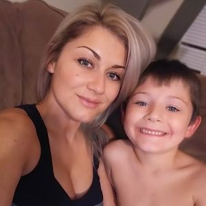 Meet your Posher, Desiree